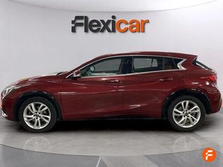 Infiniti Q30 1.5D PREMIUM
