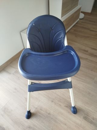 Trona de bebé con bandeja extraíble