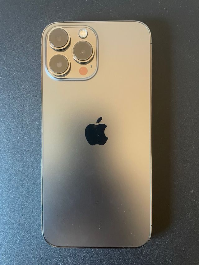 Apple iPhone 13 ProMax con PANTALLA ROTA