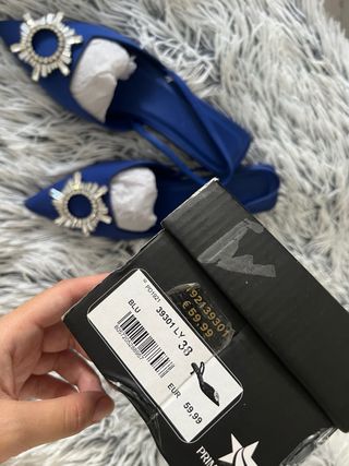 Zapatos elegantes Primadonna azules con pedrería