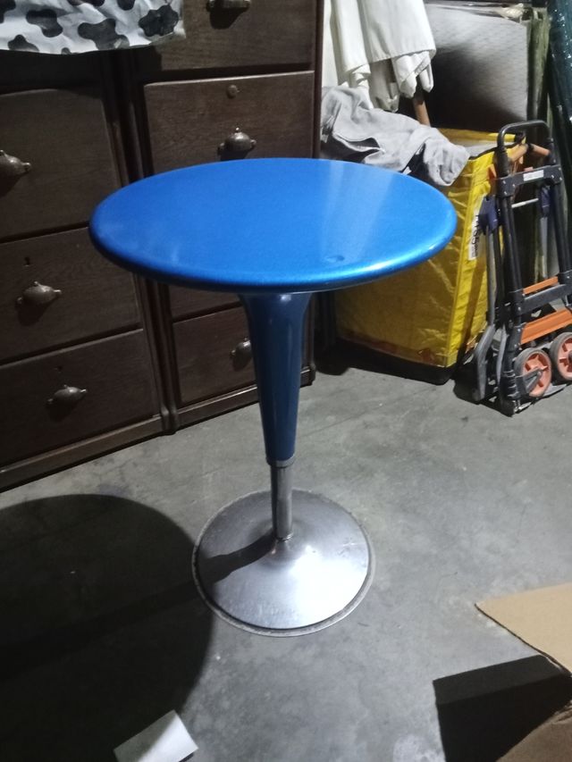 Mesa Vintage Space Age