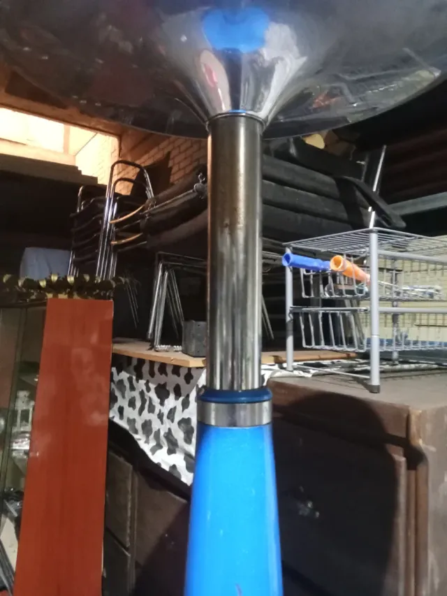 Mesa Vintage Space Age