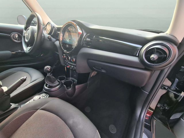 MINI COOPER 1.5i 136cv.