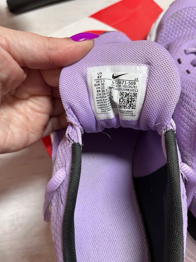 Zapatillas Nike Revolution Moradas Talla 36