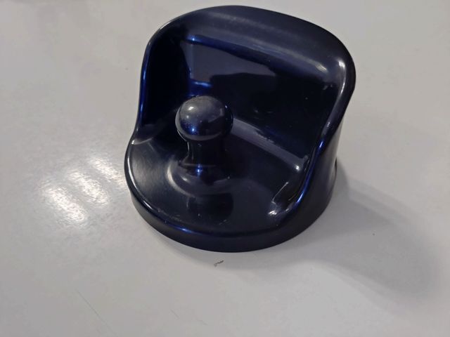 6 Percheros Kartell Olaf von Bohr Negros