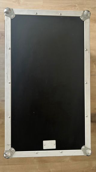 Mesa DJ Pioneer DDJ-SX Negra + Maleta