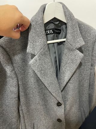 Abrigo Zara Gris Claro Talla M