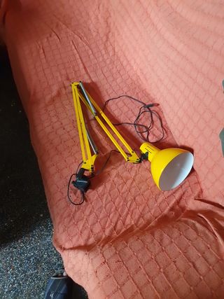 Lámpara Flexo Fase Amarilla