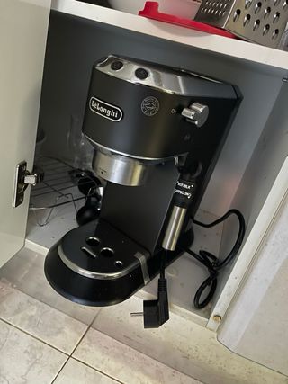 Cafetera DeLonghi Dedica Style Acero Inox