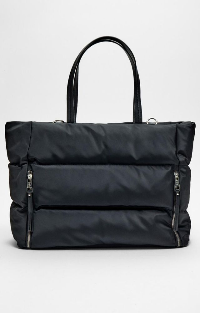 Bolso shopper acolchado negro Stradivarius