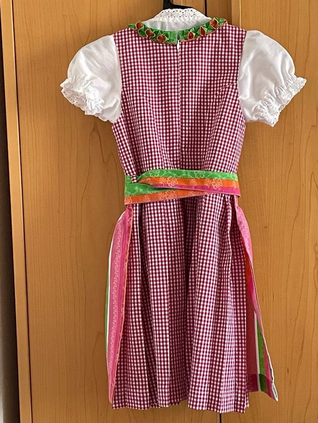 Dirndl para niña