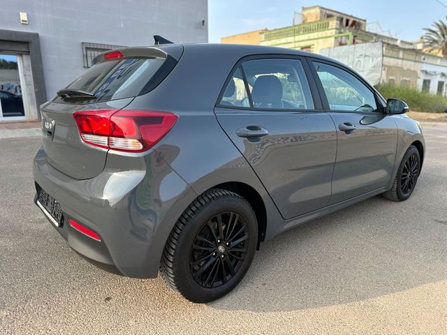 KIA Rio 2022