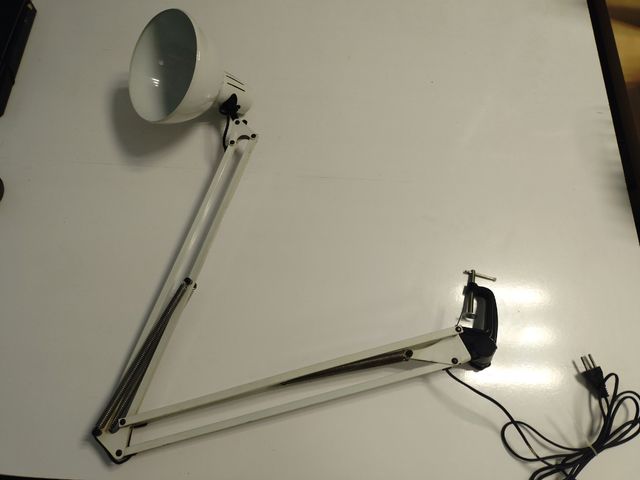 Flexo de escritorio FASE blanco