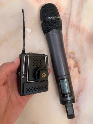 Conjunto Transmissor + Microfone Sennheiser BAIXOU