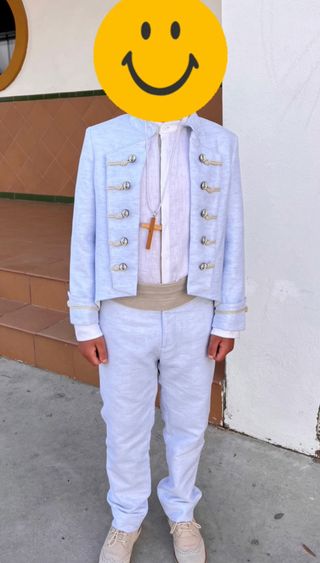 Traje de Comunión Azul Claro