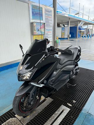YAMAHA TMAX 530 FULL EXTRAS Y POCOS KM