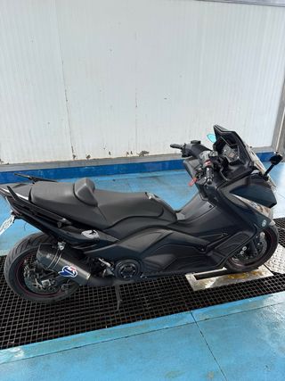 YAMAHA TMAX 530 FULL EXTRAS Y POCOS KM