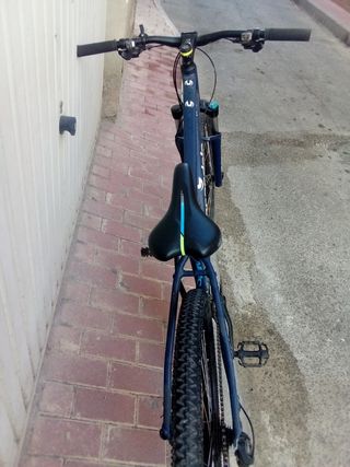 Bicicleta Cannondale Trail Azul