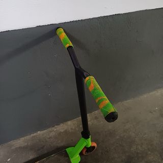 Patinete Scooter Freestyle Verde y Negro