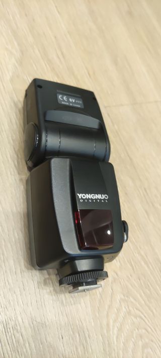 Cámara Canon EOS 1100D Negra y objetivos