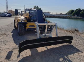 CUCHILLA EMPUJADOR GOMA MULTIUSOS