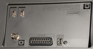 TV/Monitor SAMSUNG 22" Full HD - Mod.UE22D5003BW 