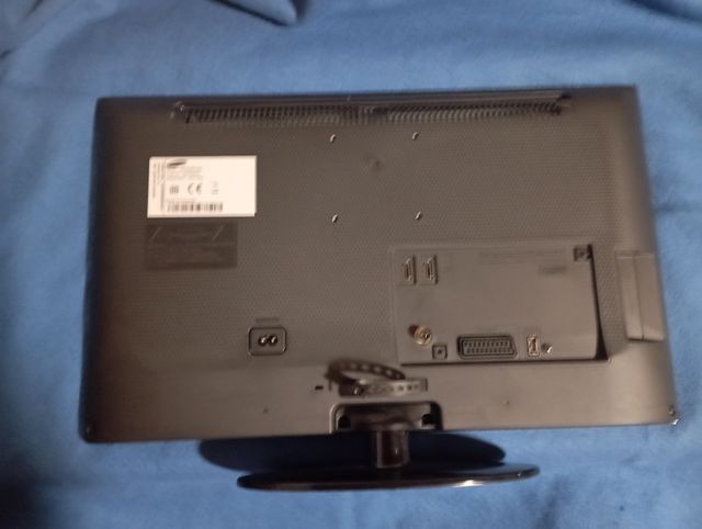 TV/Monitor SAMSUNG 22" Full HD - Mod.UE22D5003BW