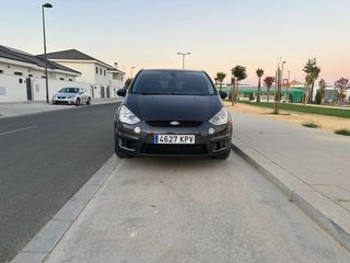 Ford S-MAX perfecto estado general 