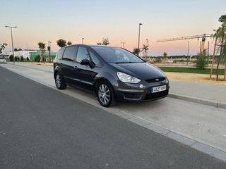 Ford S-MAX perfecto estado general 
