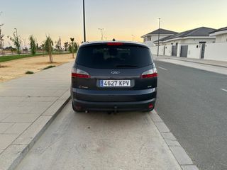 Ford S-MAX perfecto estado general 