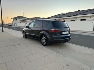 Ford S-MAX perfecto estado general 