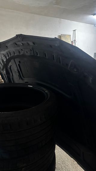 Capó BMW E92 Negro