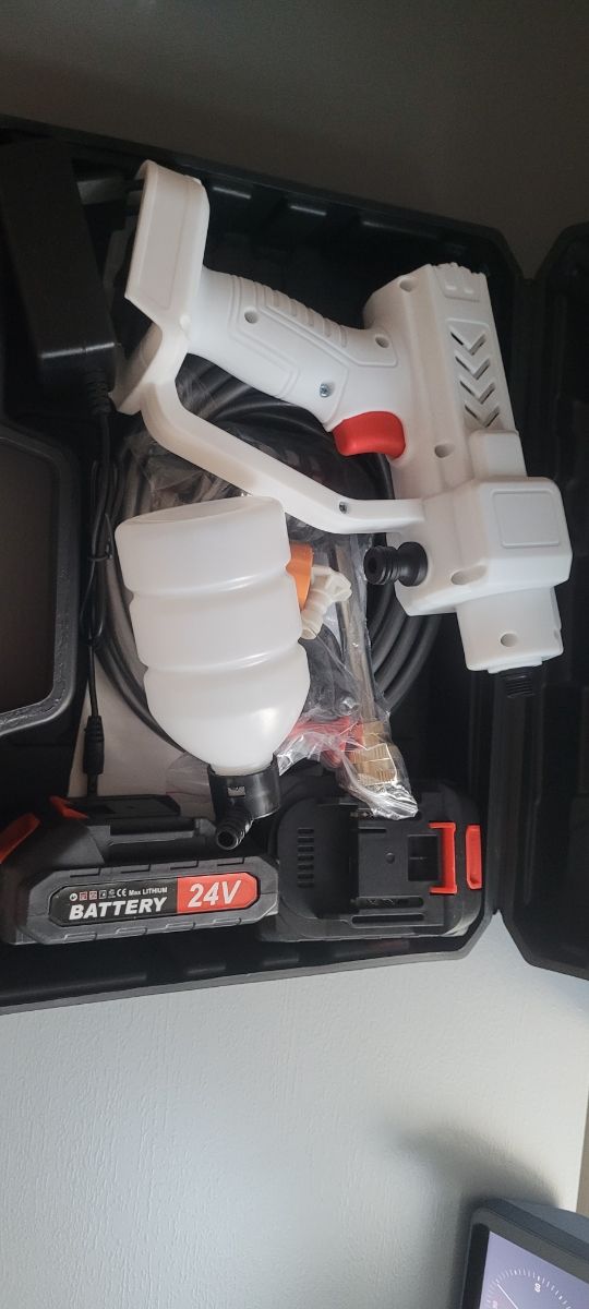 Hidrolimpiadora Inalámbrica 24V