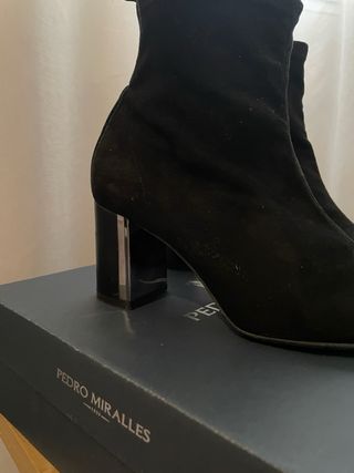 Botines Pedro Miralles Negros Tacón Bloque