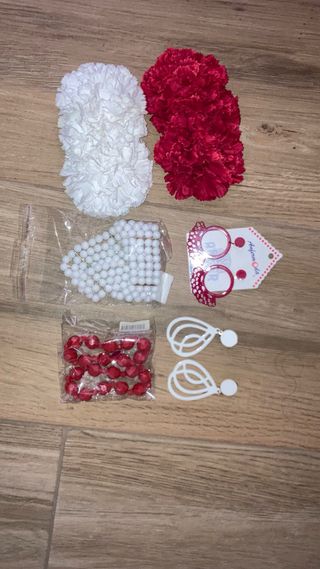 Traje de flamenca con accesorios