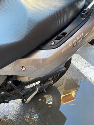 Aprilia Pegaso Trail 650