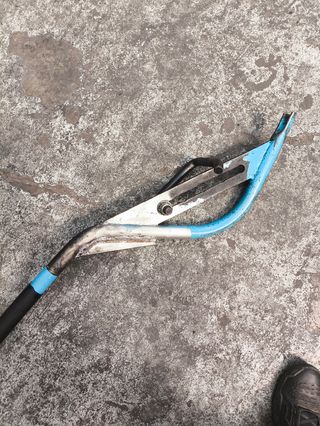 Extractor de trapecios para suspensión
