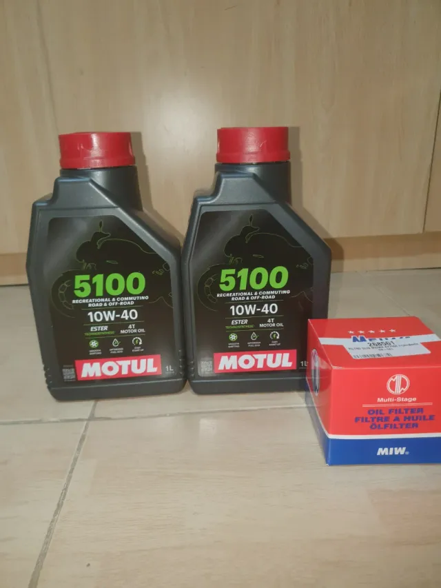 NEGOCIABLE!!! Kymco Venox 250cc - 7000km + REGALO