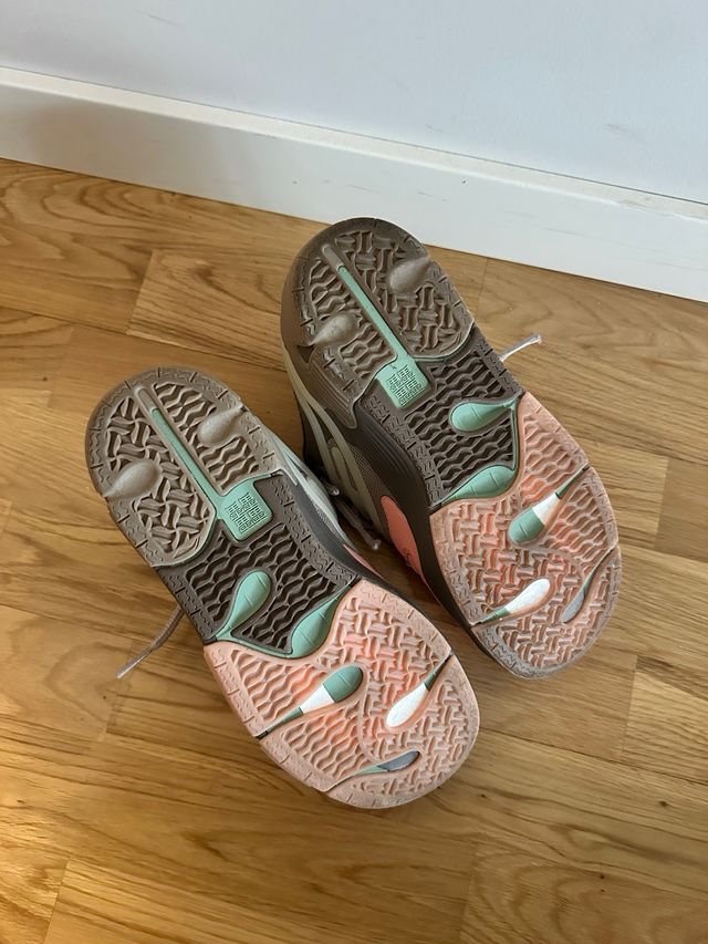 Sapatos Li-Ning x Icecream Cinza e Rosa