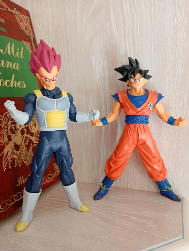 2 Figuras Dragon Ball Z