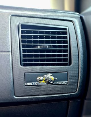 Dodge charger 2007 6.1 (con Glp)