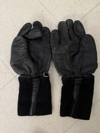 Guanti da sci neri con strisce