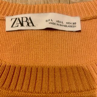 Top corto Zara color albaricoque Sin Mangas