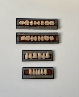 Dientes GNATHOSTAR posterior e anterior sup/inf