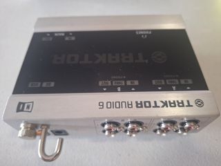 Controlador DJ Traktor X1 + Funda + Audio 6