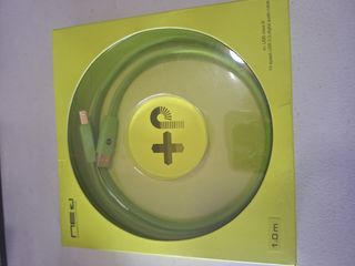 Controlador DJ Traktor X1 + Funda + Audio 6