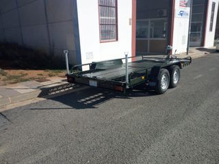 Transporte coches, remolques,aperos de campo, moto