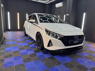 Centro de detailing y lavado de coches a mano