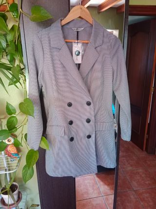 Blazer- pichi Stradivarius Negro Talla M