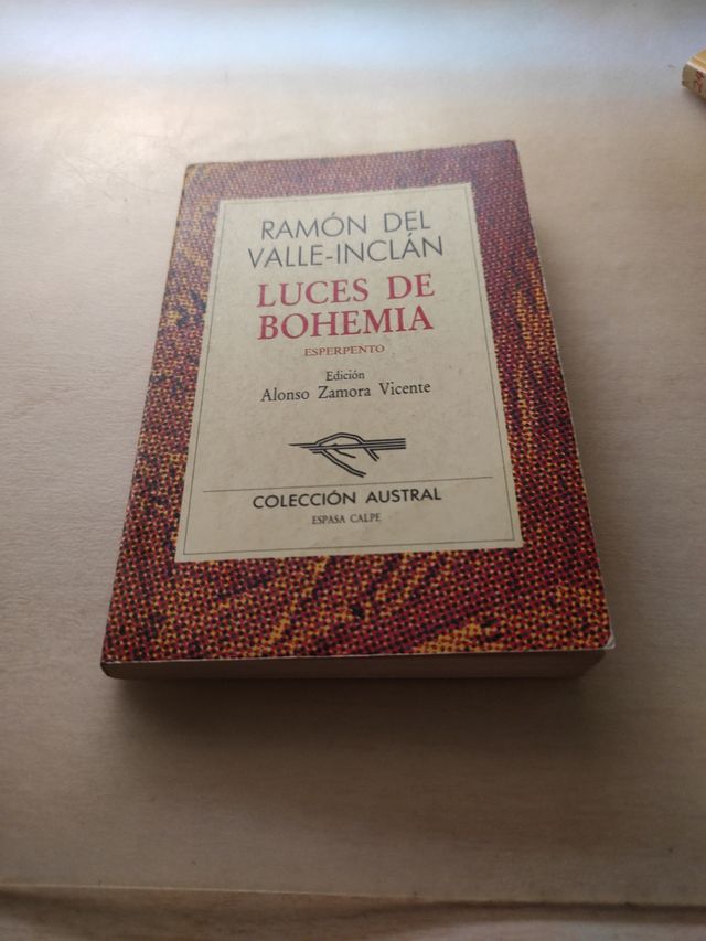 Luces De Bohemia (Nueva Austral Series) (Spanis...